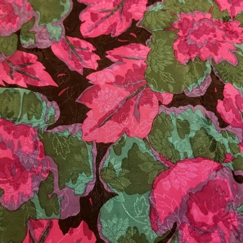 Vintage Albert Nipon Silk Scarf Hand Rolled Flora… - image 3